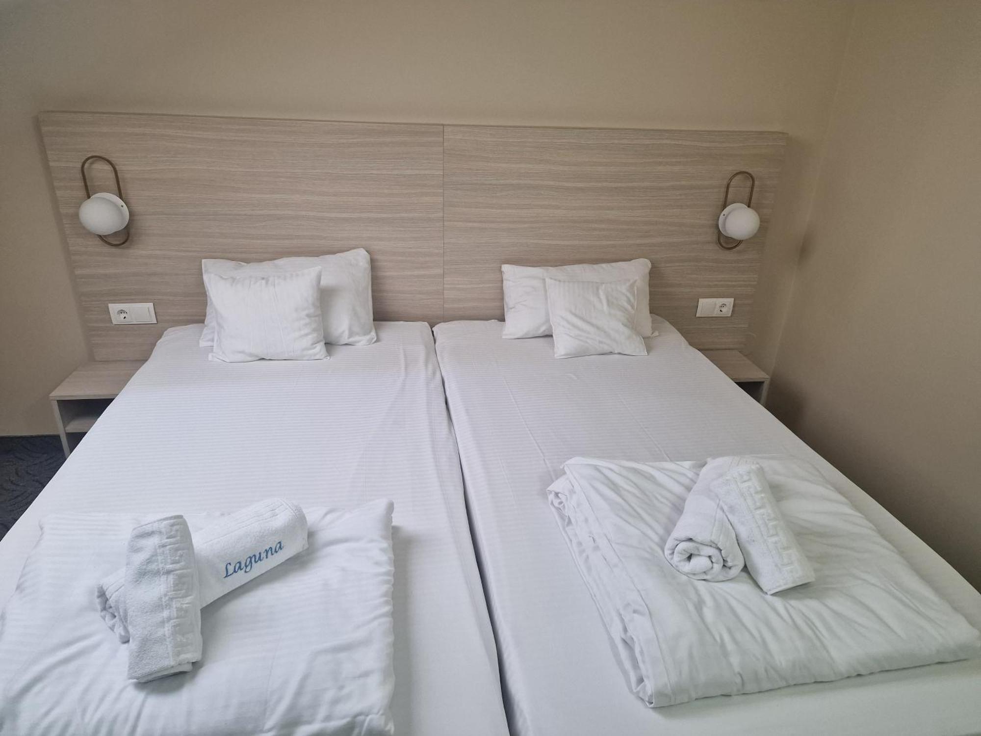 Motel Laguna Beius Eksteriør bilde